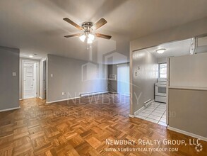 Building Photo - Newly Renovated 1-Bedroom Apartment in Wes...