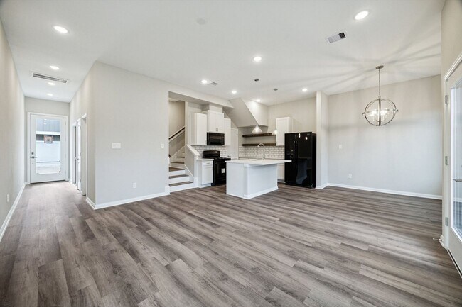 Building Photo - Brand New Construction in Clark Meadows!