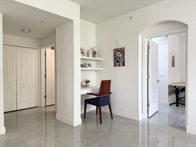 Building Photo - 11024 Legacy Dr