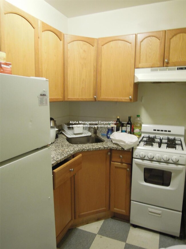 Building Photo - 1 bedroom in Boston MA 02115