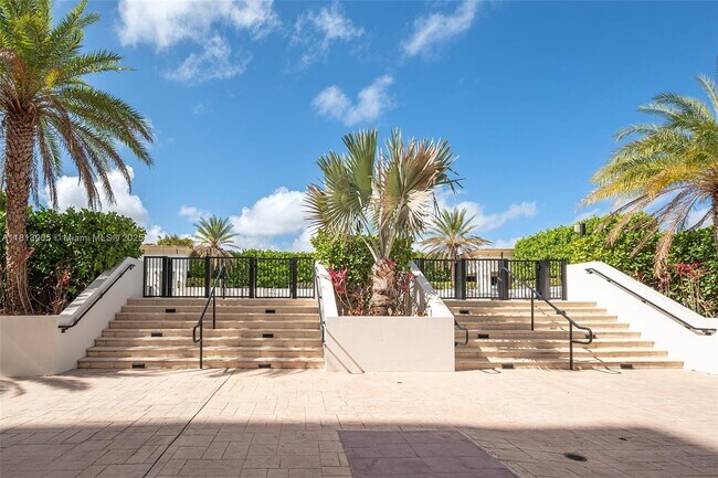 Building Photo - 4100 Salzedo St