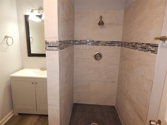 Building Photo - 20502 Burwood Cir