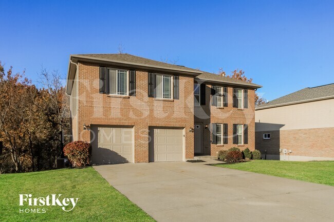 Building Photo - 2724 Parkerridge Dr