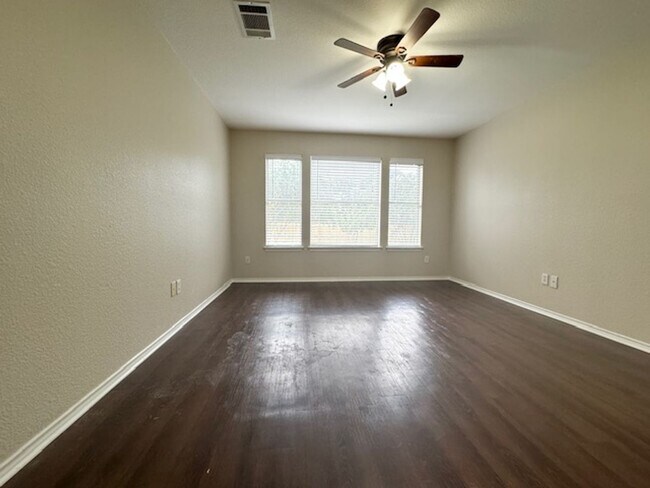 Building Photo - Updated Austin's Colony 4 bedroom 2.5 bath...