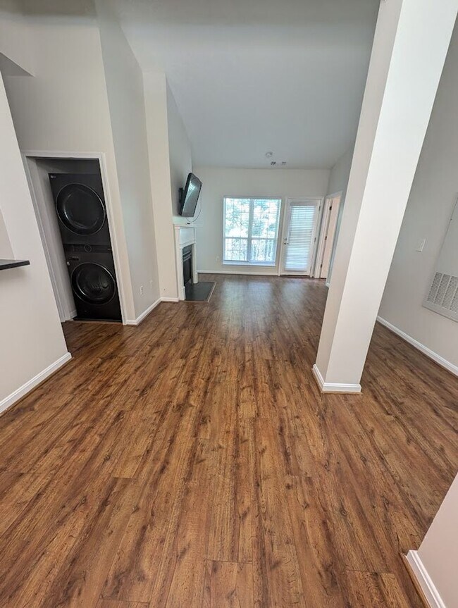 Building Photo - Palazzo at Park Center Top floor 2 bedroom condo