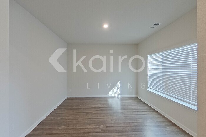 Building Photo - 3494 Bridgewood Dr