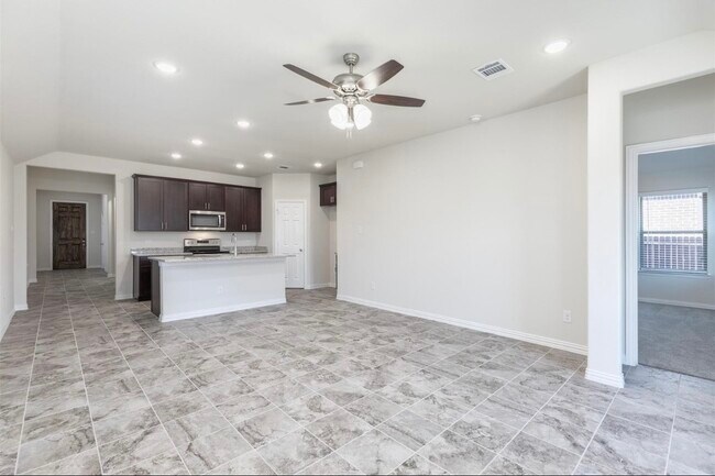 Building Photo - 428 Edward Rd