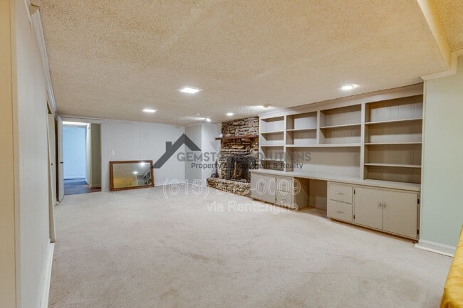 Building Photo - 1227 Carl Seyfert Memorial Dr