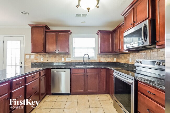 Building Photo - 3711 Wind Mill Ct