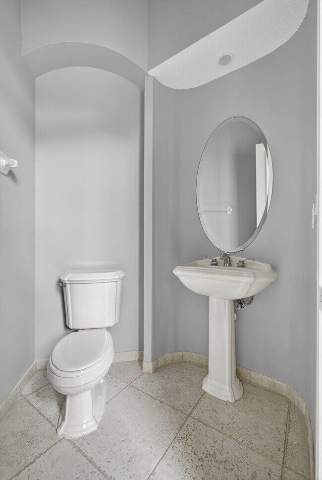 Building Photo - 2162 Stotesbury Way