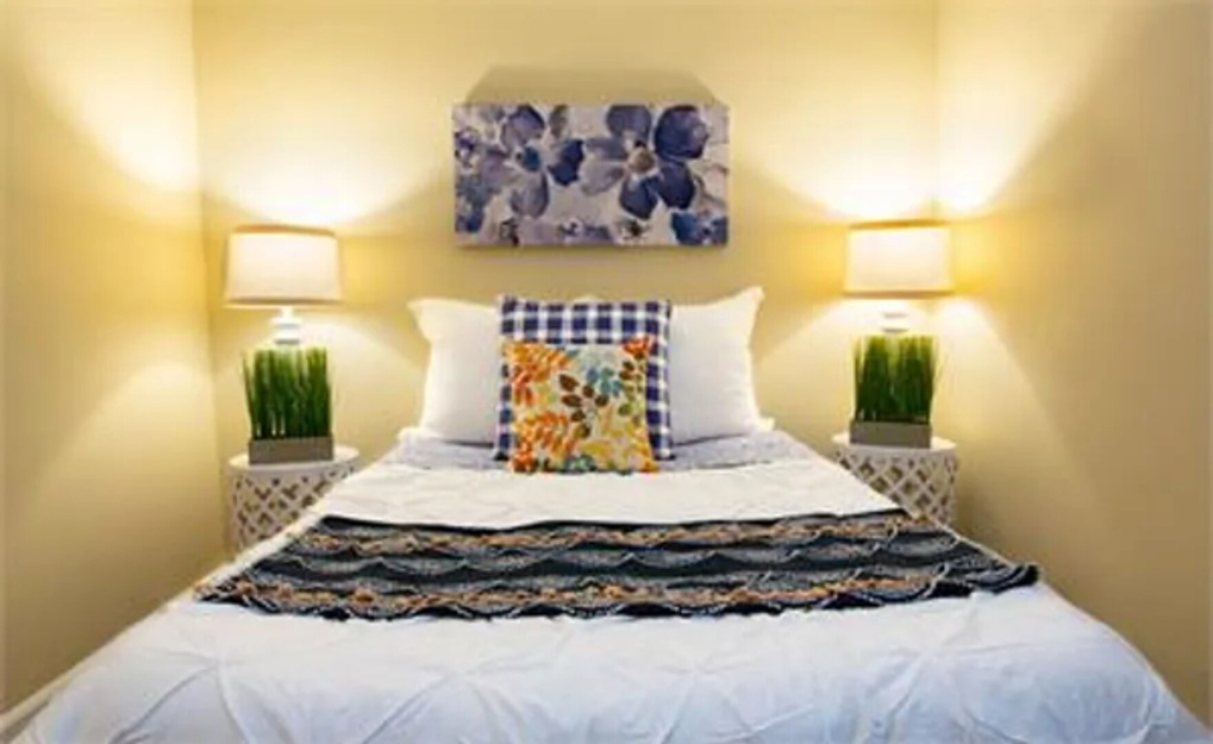 Interior Photo - Arrasmith Apartments