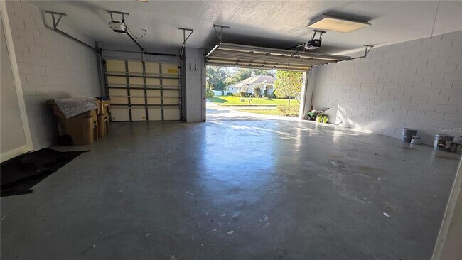 Building Photo - 1639 Marina Lake Dr