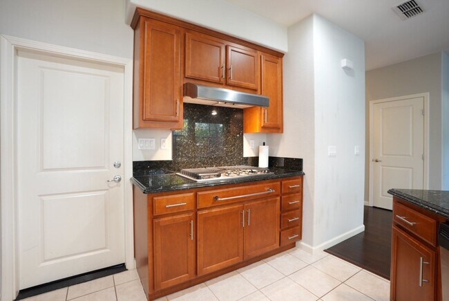 Building Photo - Four Bedroom Napa Home