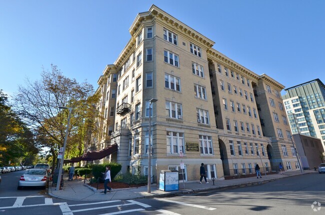 Building Photo - Peterborough Apartments