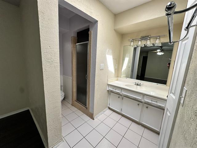 Building Photo - 502 Spring Willow Dr