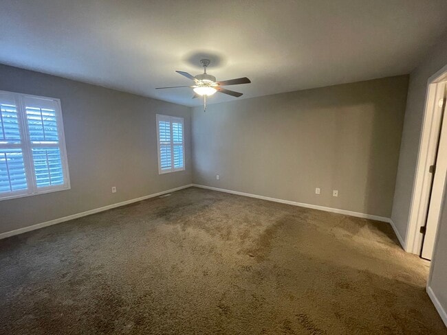 Building Photo - Four Bedroom Home in Portage