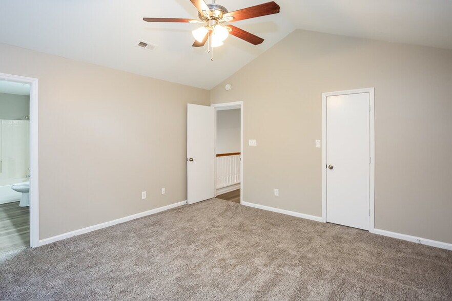 Building Photo - 9105 Eaker Ct