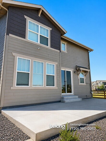 Building Photo - 10205 Uvalda St