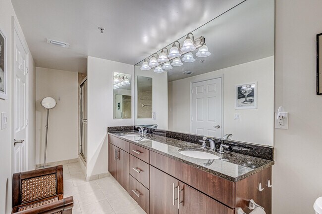 Building Photo - 4801 PGA Boulevard