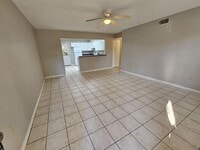 Building Photo - 6832 Hunt St