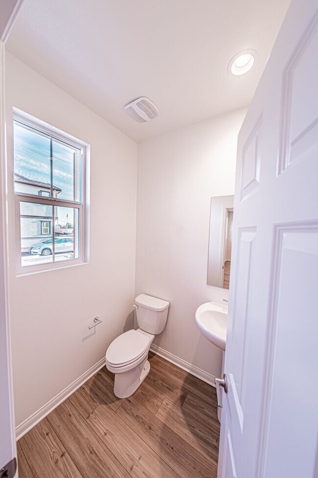 Building Photo - Brand New 3 Bedroom