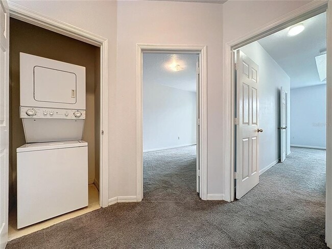 Building Photo - 4328 Paradise Cove Ct