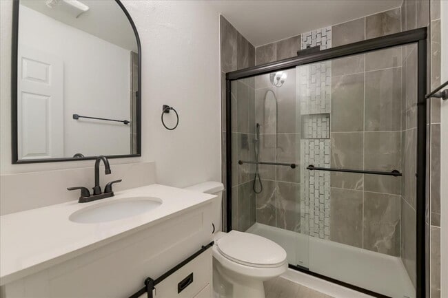 Building Photo - 9175 Campina Dr