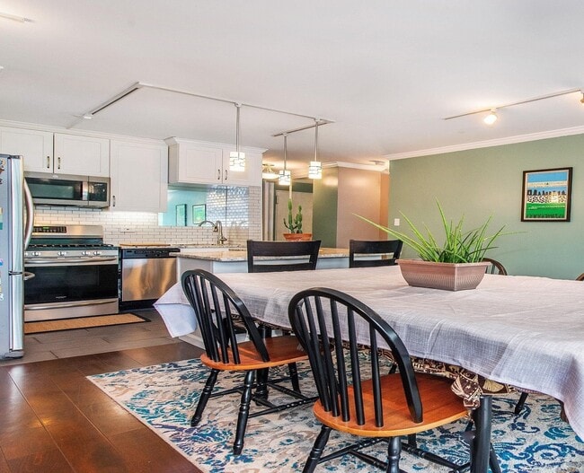 Building Photo - 6050 JFK Blvd E