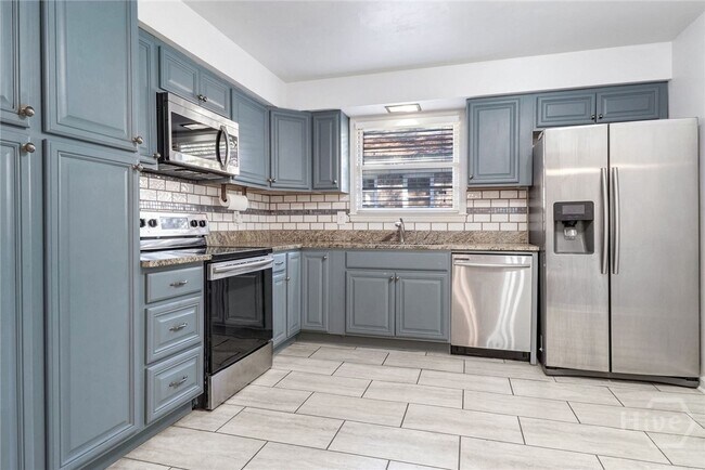 Building Photo - 5209 Habersham St