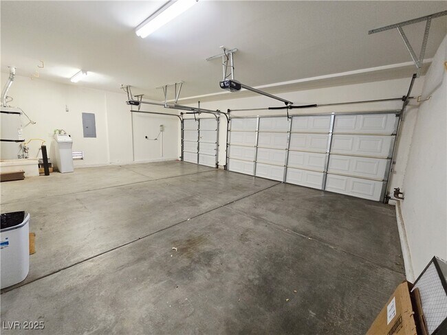 Building Photo - 3586 Fair Bluff St