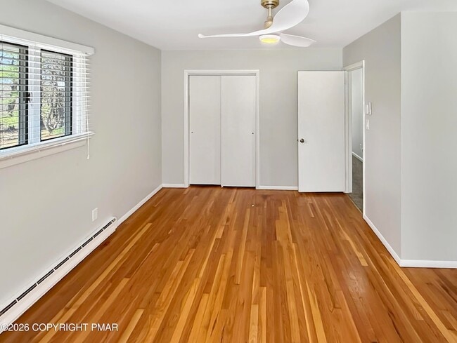 Building Photo - 308 Hemlock Ln