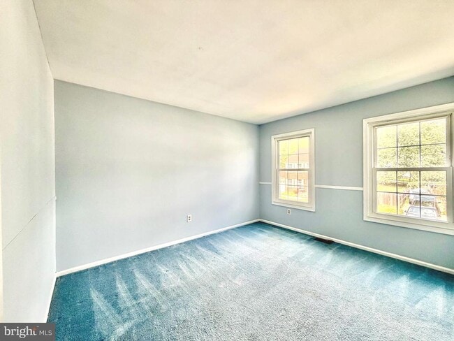 Building Photo - 3141 Gershwin Ln