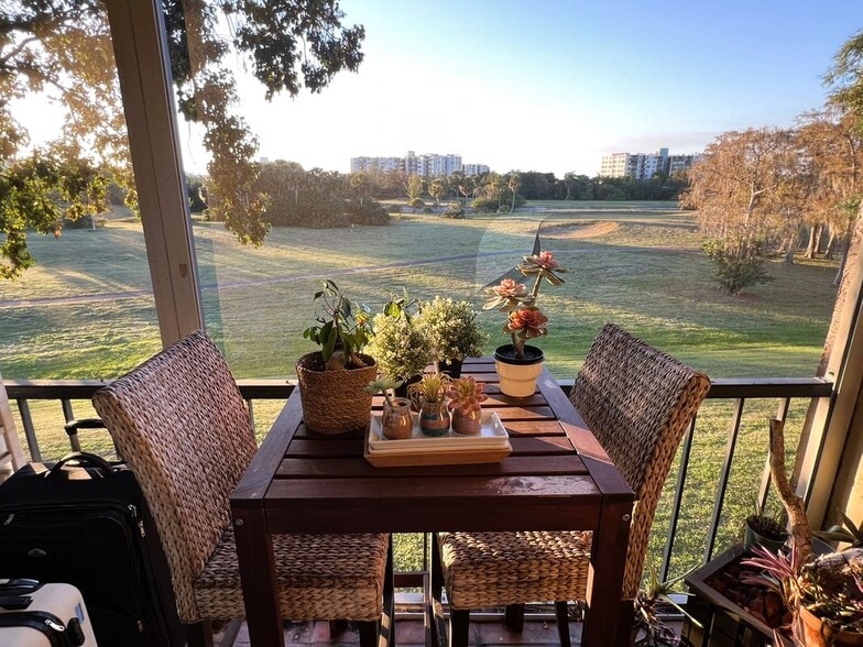 Building Photo - 6301 N Falls Cir Dr