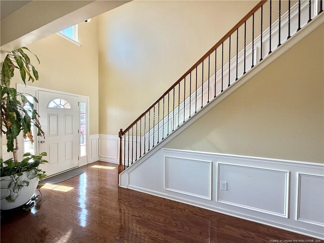 Building Photo - 642 Regimental Dr