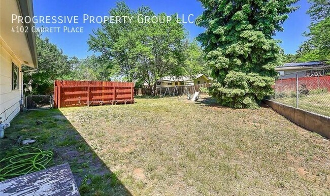 Building Photo - 4102 Garrett Pl