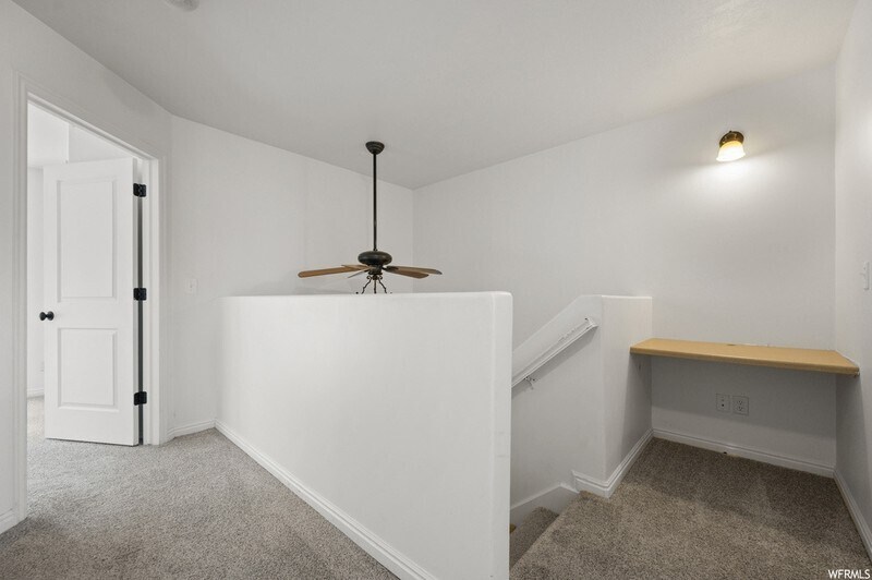 Building Photo - 129 Chandlerpoint Way
