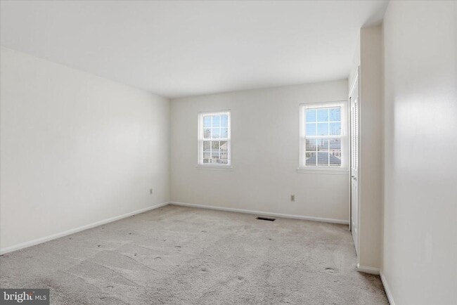 Building Photo - 5516 Dunsmore Rd