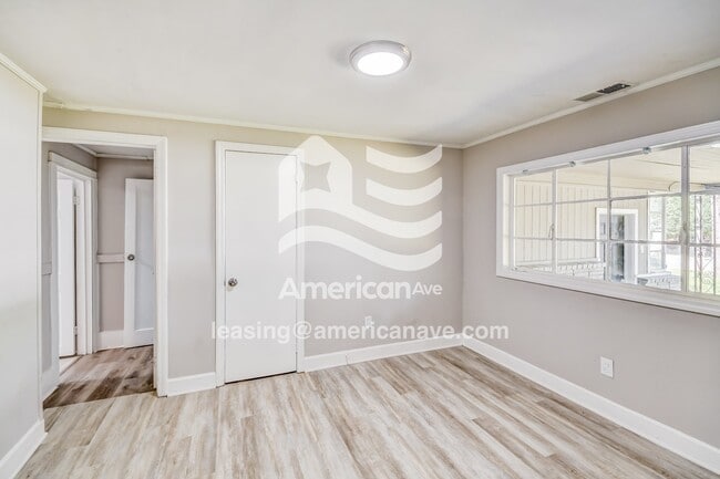 Building Photo - 224 73rd St N