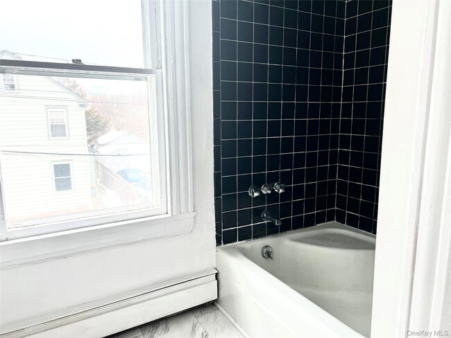 Building Photo - 177 Franklin Ave