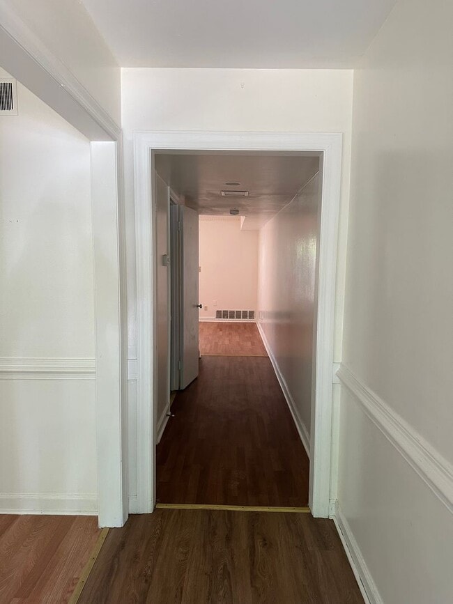 Building Photo - 2 Bedroom/ 2 bath Condo in Georgetown