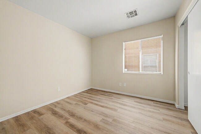 Building Photo - 22285 W La Pasada Blvd