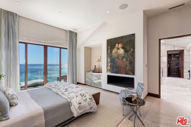 Building Photo - 88 Emerald Bay