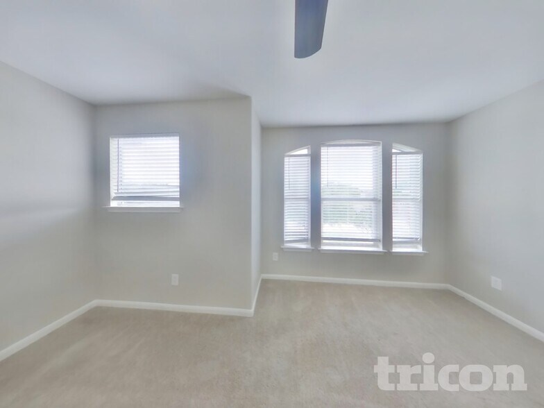 Building Photo - 7314 Legacy Pines Dr