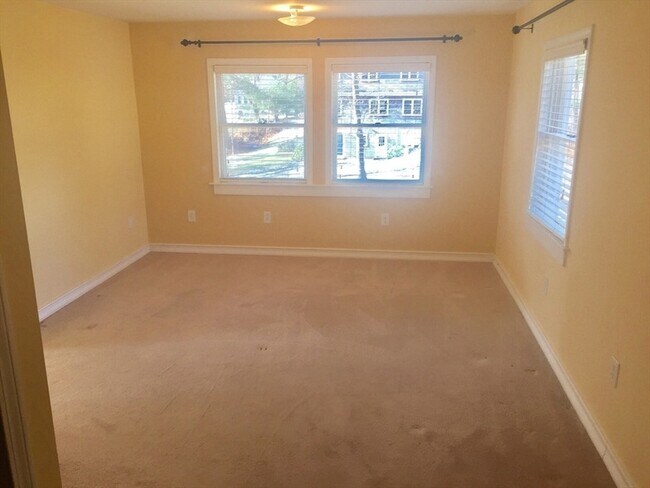 Building Photo - 24 Soule Ave