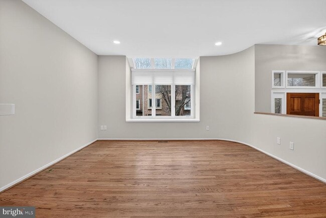 Building Photo - 10949 Whiterim Dr