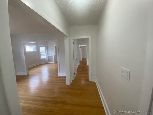 Building Photo - 109 Evergreen Ave