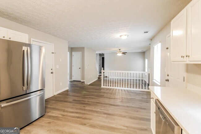 Building Photo - 315 Timberlake Terrace