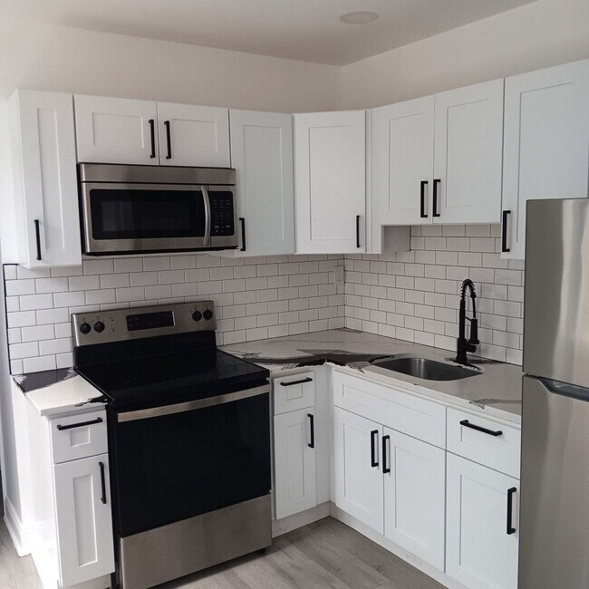 Building Photo - 3353 N 2nd St