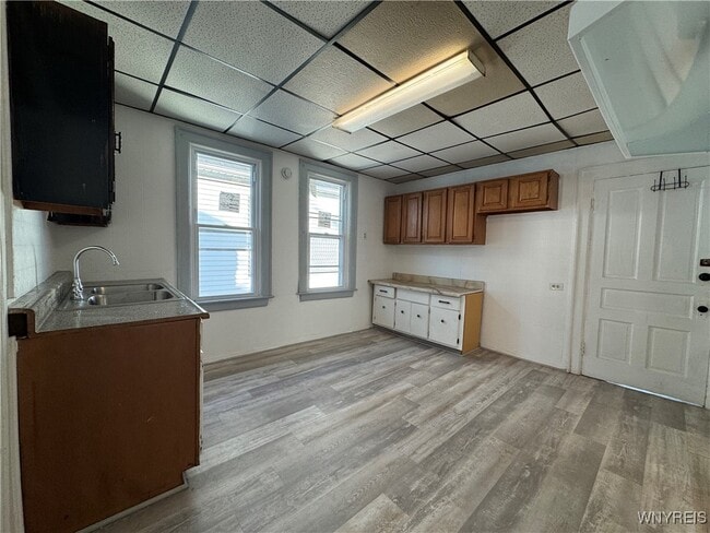 Building Photo - 73 Inter Park Ave