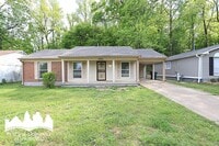 Building Photo - 453 Fox Valley Dr